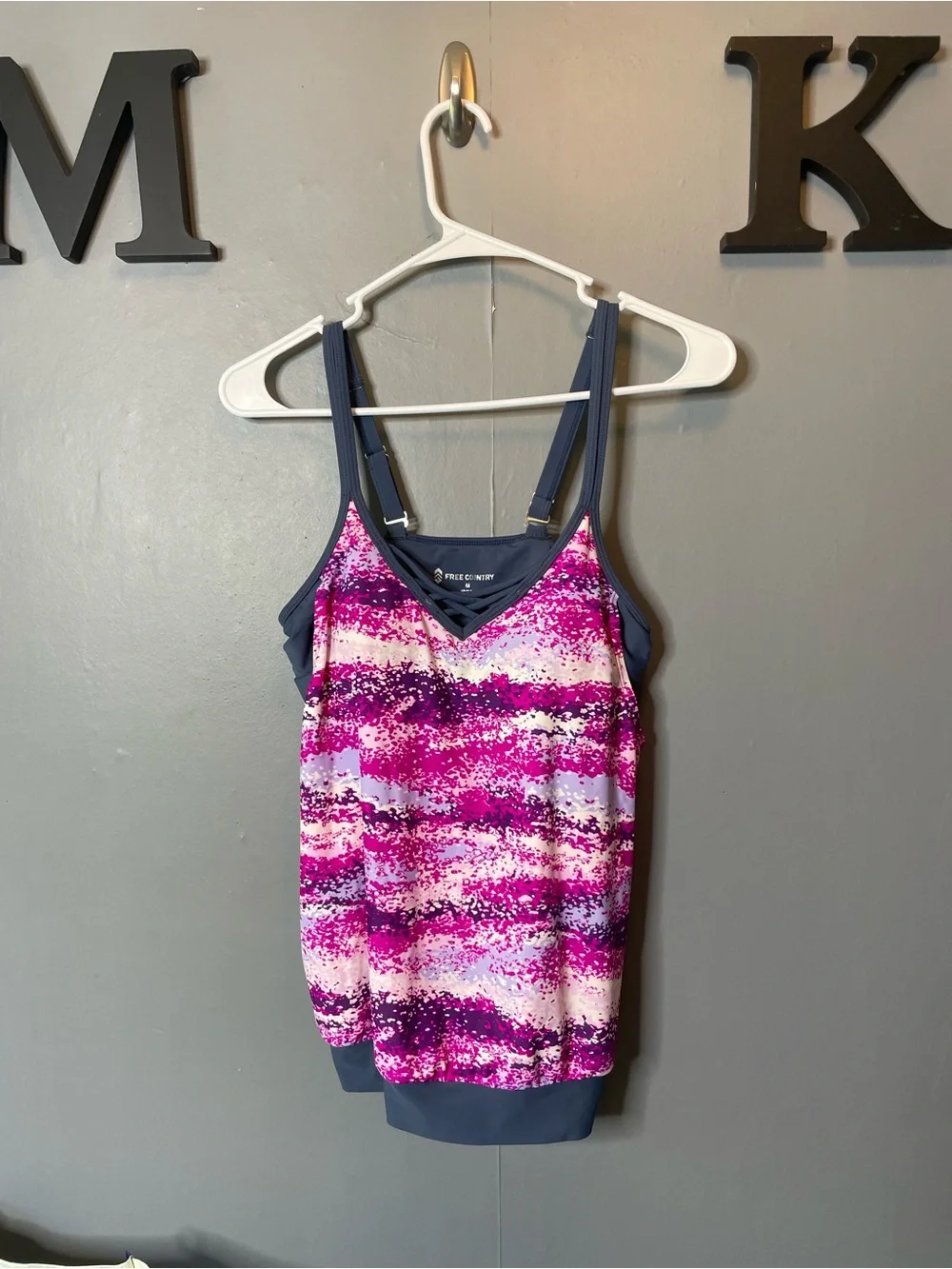 Free Country Blouson Swimsuit Tankini Top‎ Size Medium Color: Magenta Slate